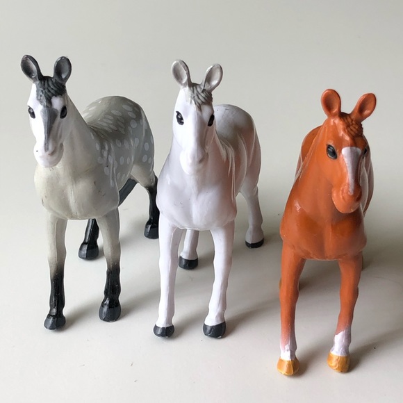 Lot of 3 plastic horses - Picture 2 of 6